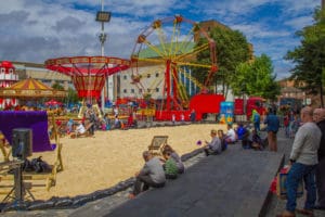 Summer in the Sun - St Georges SQ